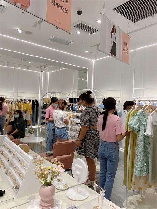 年輕媽媽創業選擇哪個女裝品牌更合適